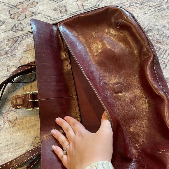 VTG El Portal Y2K Brown Leather Contrast Stitching Big Buckle Shoulder Bag EUC - Picture 3 of 13